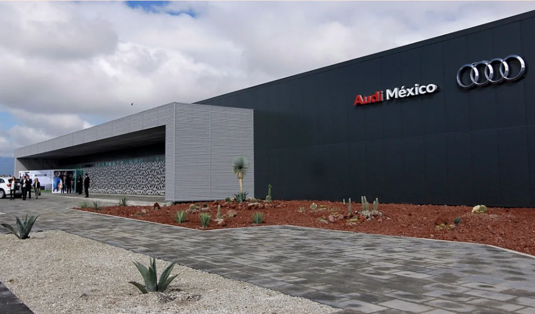 Audi México y sindicato pactan aumento salarial del 9.4% y evitan huelga