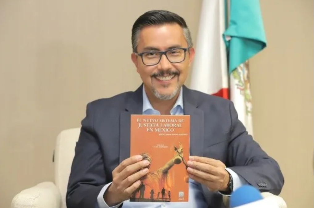 Magistrado Sergio Molina reconoce avances de la reforma laboral; presenta libro en el Senado